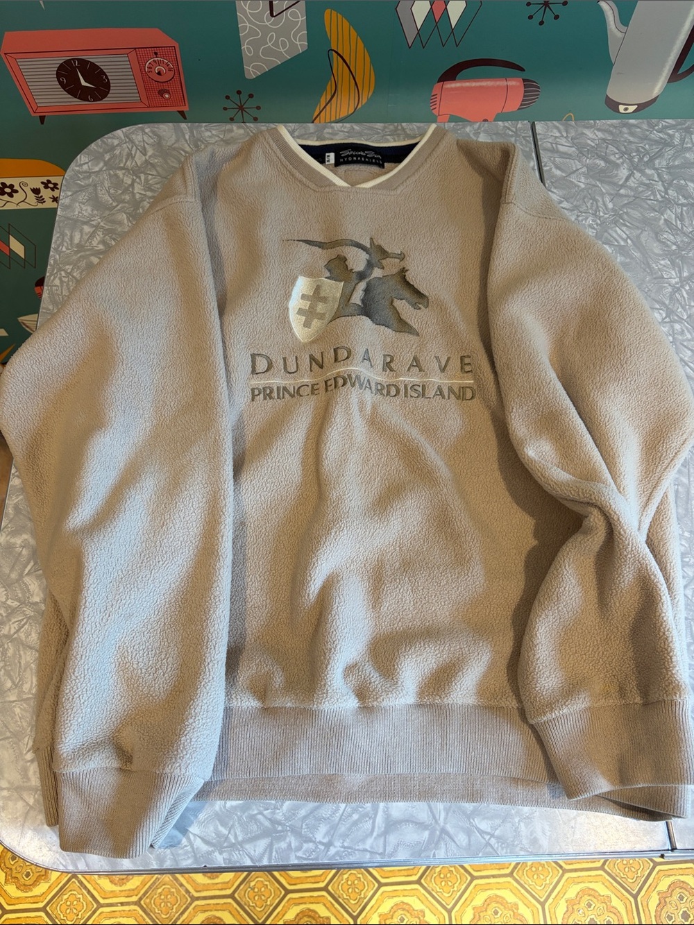 Vintage Prince Edward Island Men's beige Fleece Sweater Dundarave golf